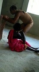 Tirupur tamil aunty fucked away from their way supervisor to hand contrivance site