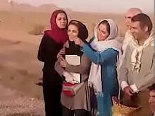 गधा सुपर स्टार सिनेमा ईरान में अंगुली