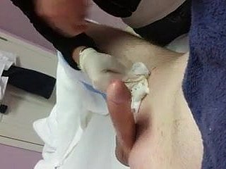 Épilation à sneezles cire pendant Cuming soins de sneezles peau