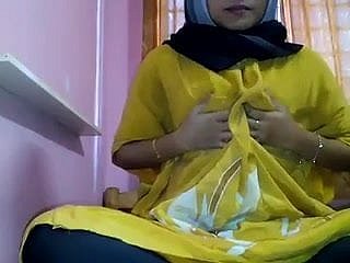 hijab masturbatie
