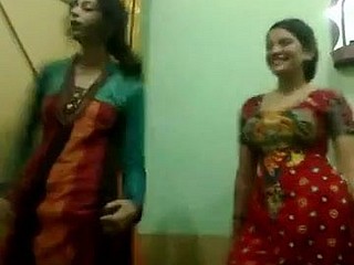 Paquistaníes caliente thimbleful aunties Disfrute de danza