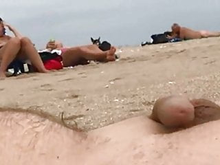 Ik cum alleen topless dames te kijken op het strand 02